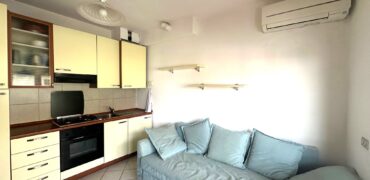 TRILOCALE IN VENDITA